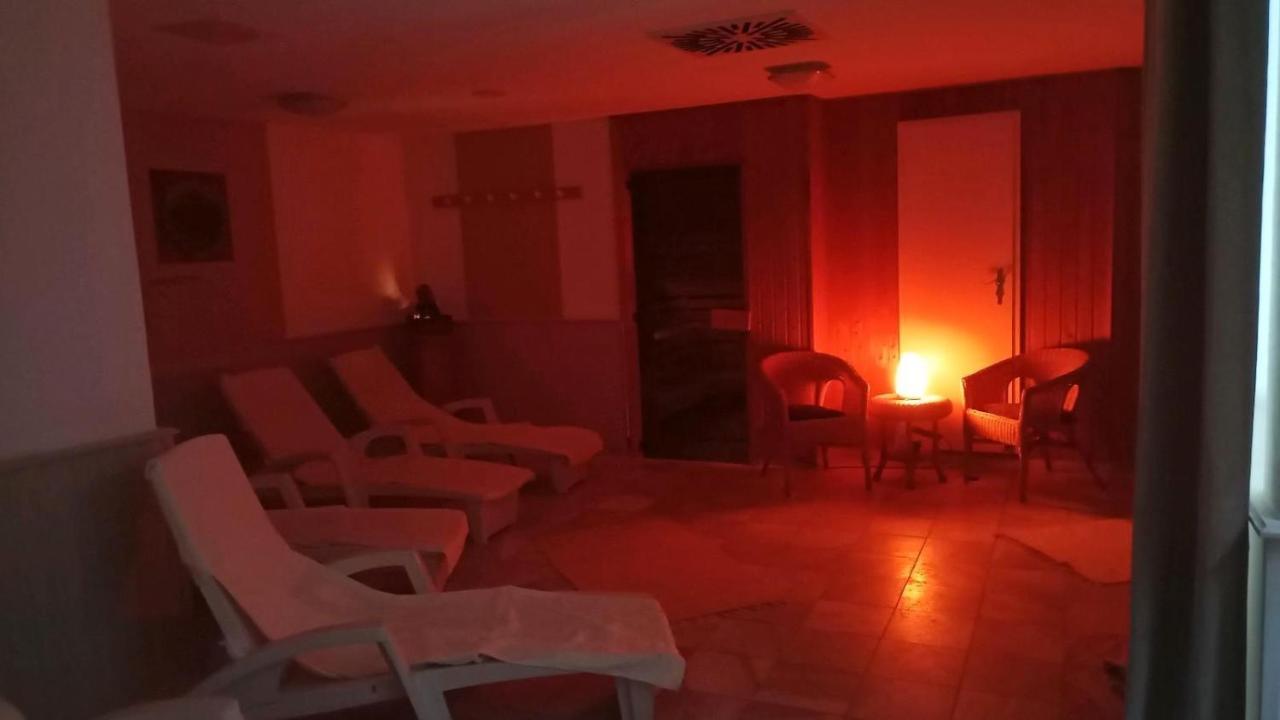 Lutow Ferienwohnung Naturparadies Gnitz מראה חיצוני תמונה