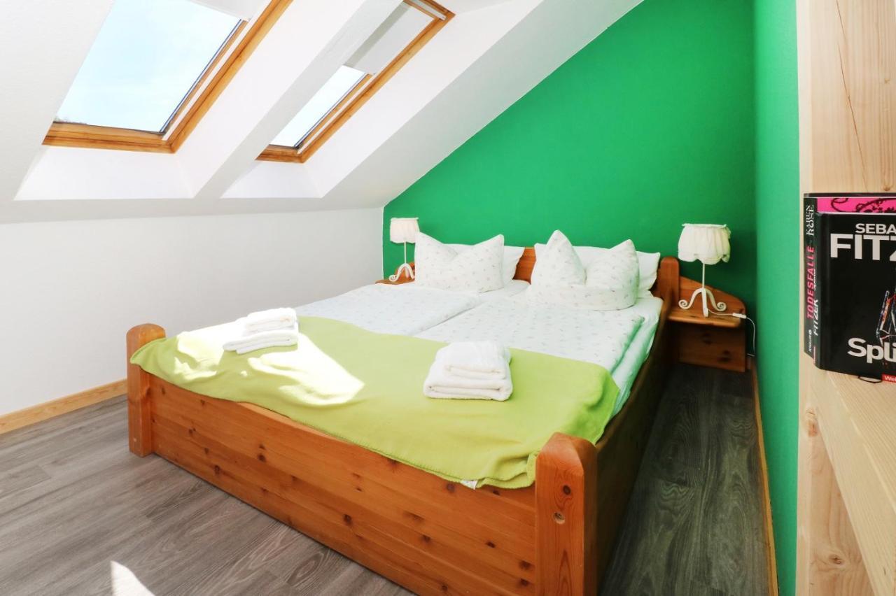 Lutow Ferienwohnung Naturparadies Gnitz מראה חיצוני תמונה